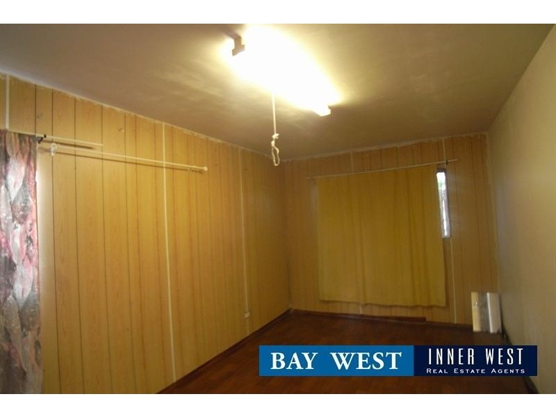 4 Kanoona Avenue, Homebush NSW 2140