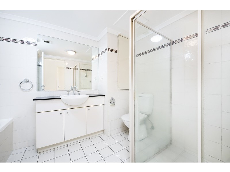 33/11 Settlers Boulevard, Liberty Grove NSW 2138