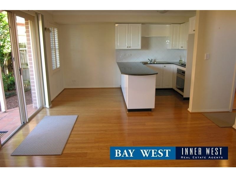 6/2 Barnstaple Lane, Five Dock NSW 2046