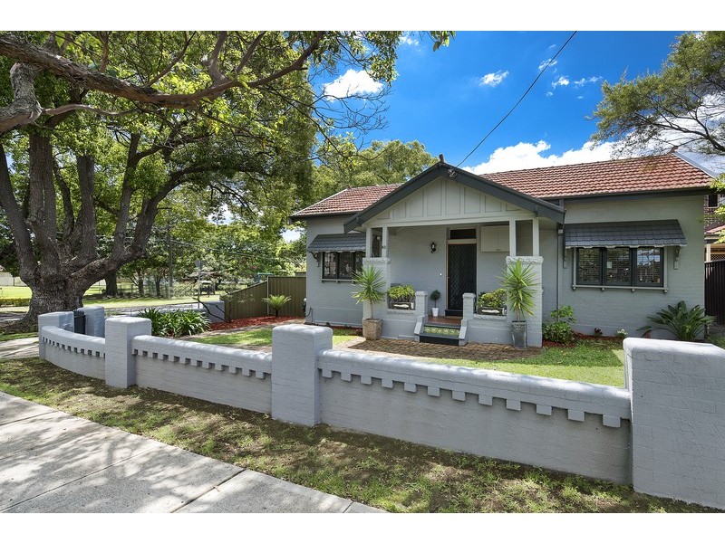 63 MacKenzie Street, Concord West NSW 2138