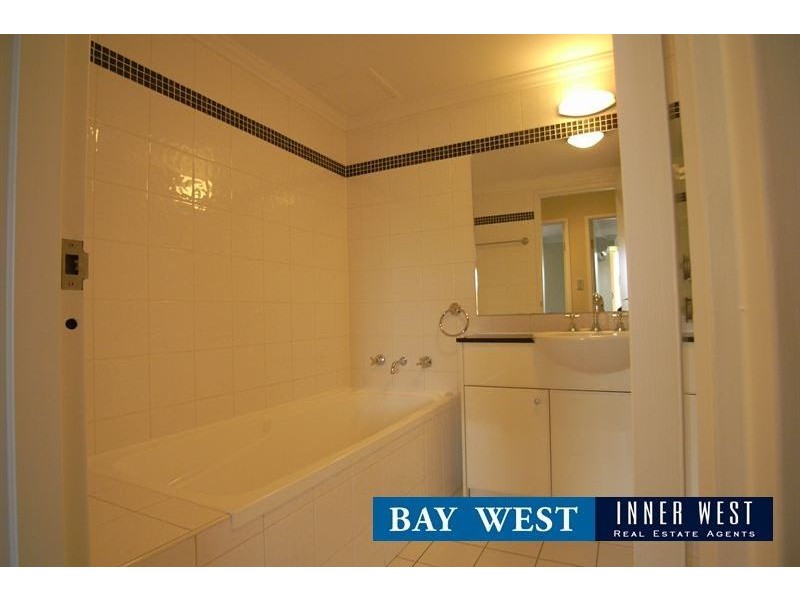 301/8 Wentworth Drive, Liberty Grove NSW 2138