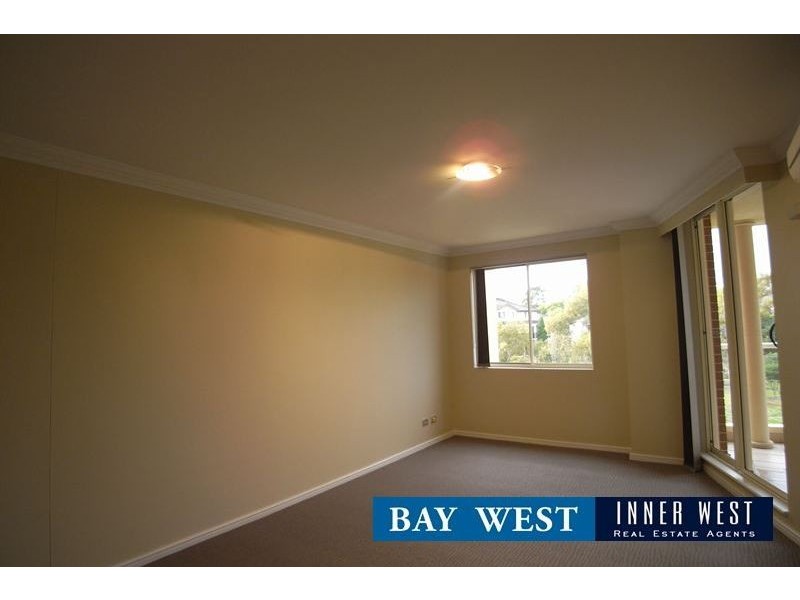 301/8 Wentworth Drive, Liberty Grove NSW 2138