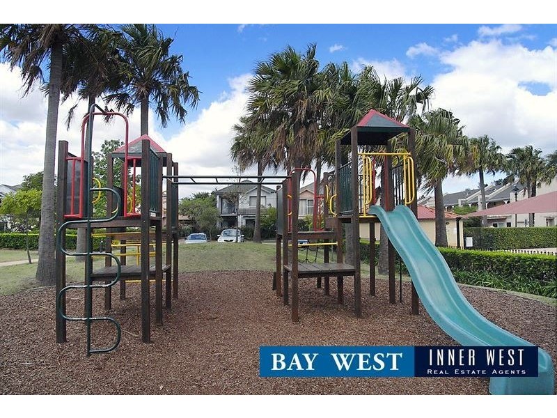 301/8 Wentworth Drive, Liberty Grove NSW 2138