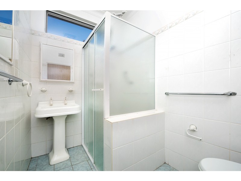 18 Dalmeny Avenue, Russell Lea NSW 2046