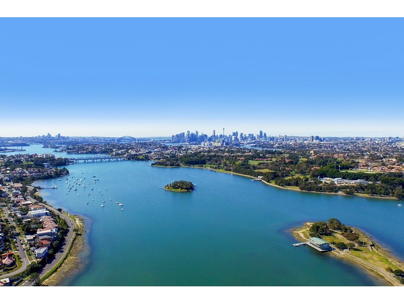 18 Dalmeny Avenue, Russell Lea NSW 2046