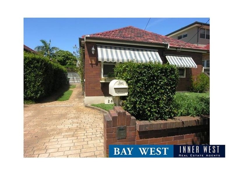 24 Duke Avenue, Rodd Point NSW 2046