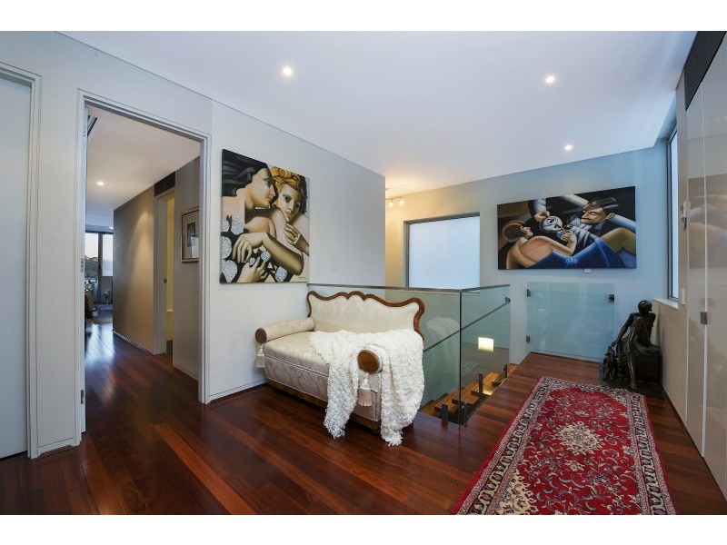 1 Regatta Way, Cabarita NSW 2137