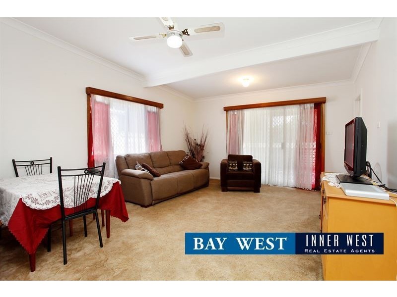 98 Queen Street, Concord West NSW 2138
