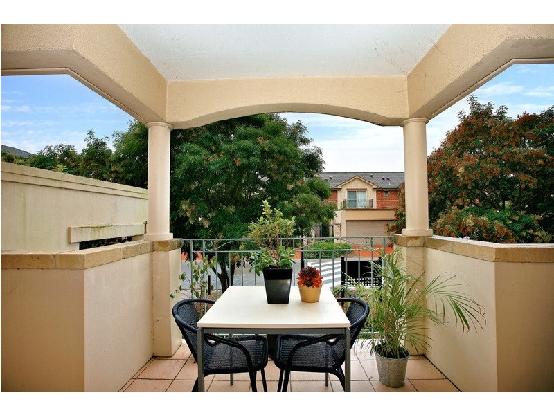 9/2 Wentworth Drive, Liberty Grove NSW 2138