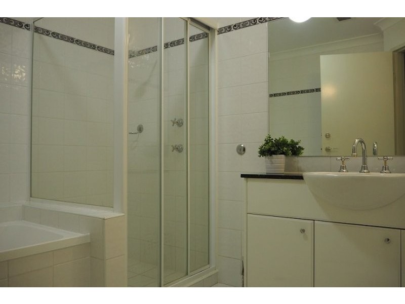 6/1 Bradley Place, Liberty Grove NSW 2138