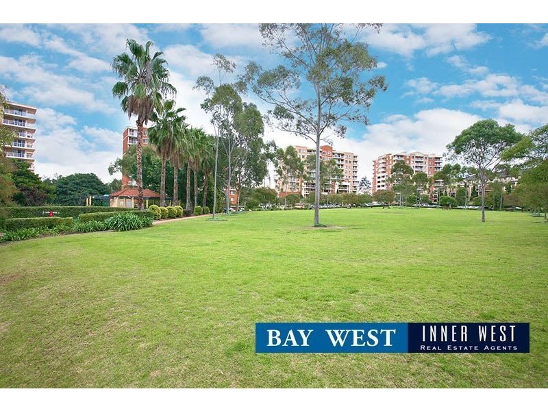 6/1 Bradley Place, Liberty Grove NSW 2138