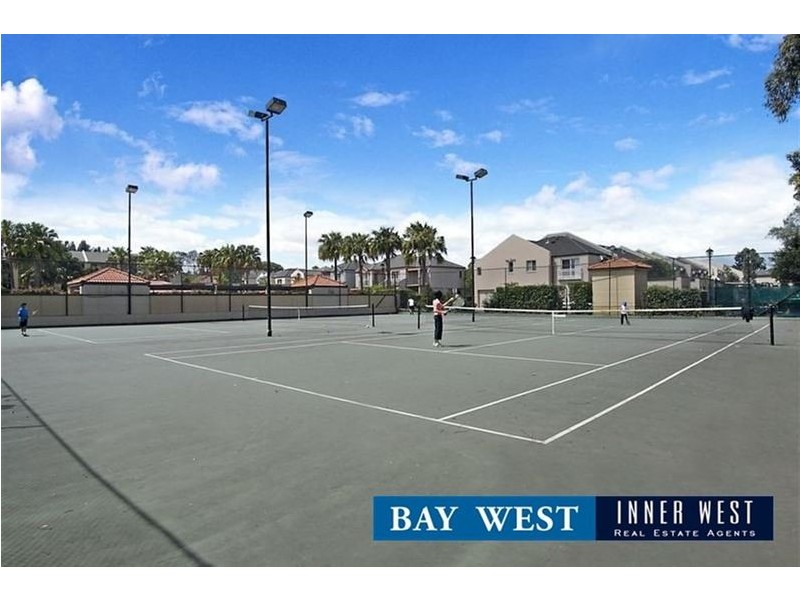 27/2 Wentworth Drive, Liberty Grove NSW 2138