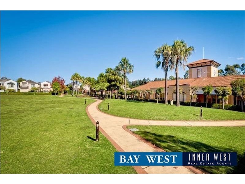 27/2 Wentworth Drive, Liberty Grove NSW 2138