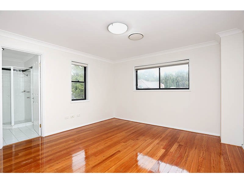 29 Charlton Drive, Liberty Grove NSW 2138