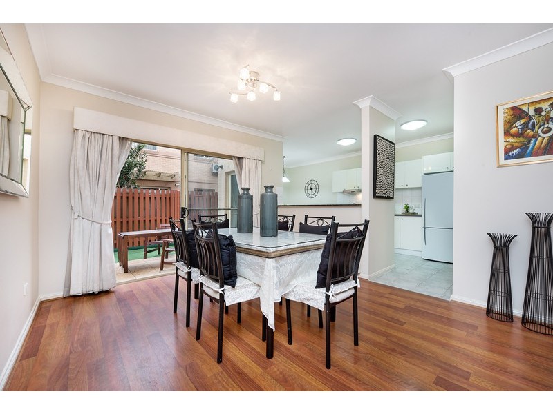 7 Roberts Close, Liberty Grove NSW 2138