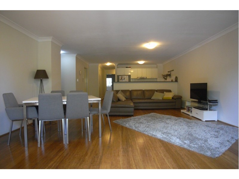 15/2 Bradley Place, Liberty Grove NSW 2138