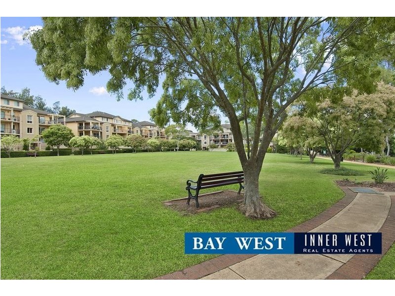 15 Hewin Close, Liberty Grove NSW 2138