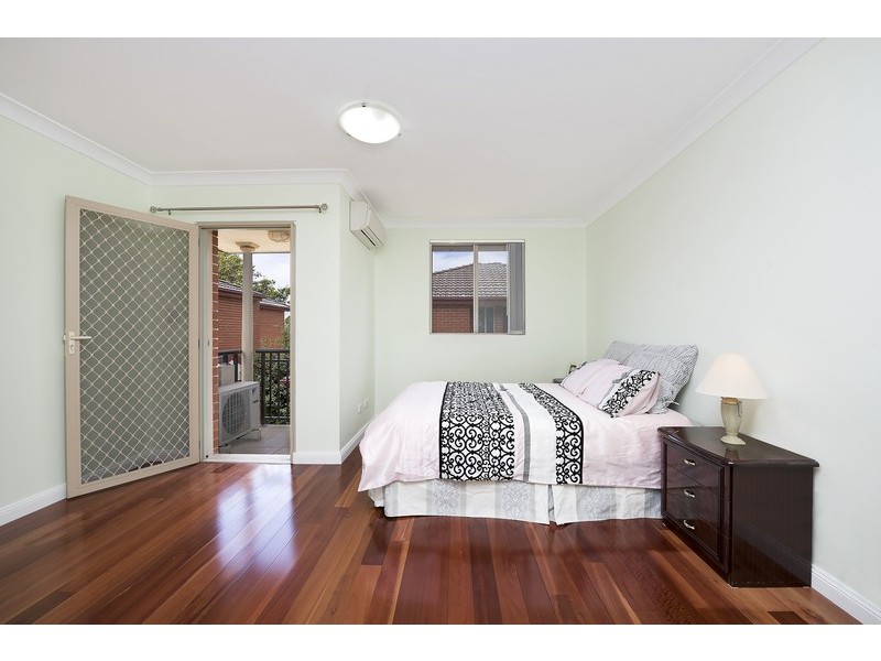 10/213 – 215 Queen Street, Concord West NSW 2138