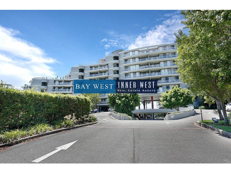 39/27 Bennelong Parkway, Wentworth Point NSW 2127