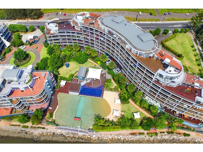 39/27 Bennelong Parkway, Wentworth Point NSW 2127