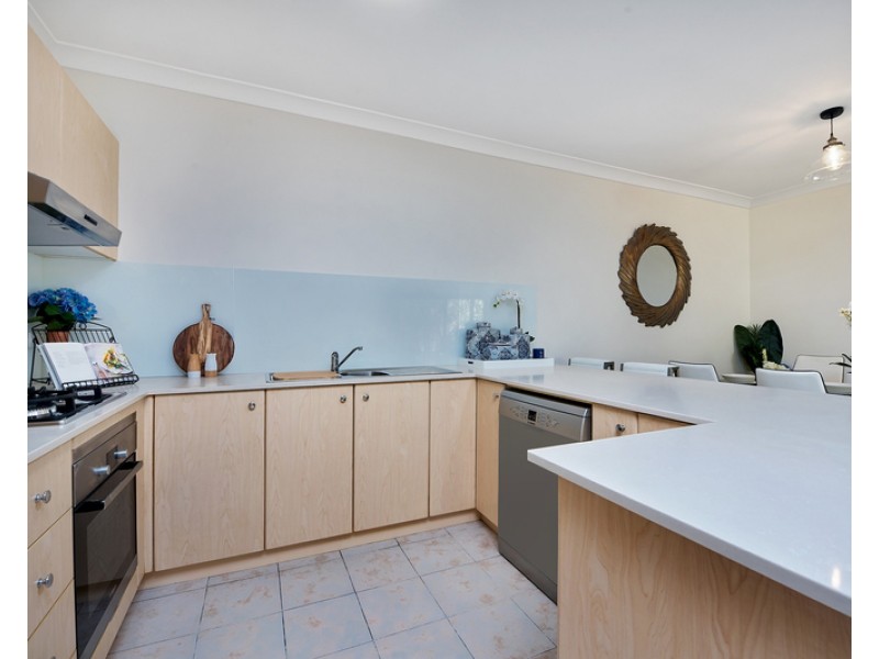 4 Hewin Close, Liberty Grove NSW 2138