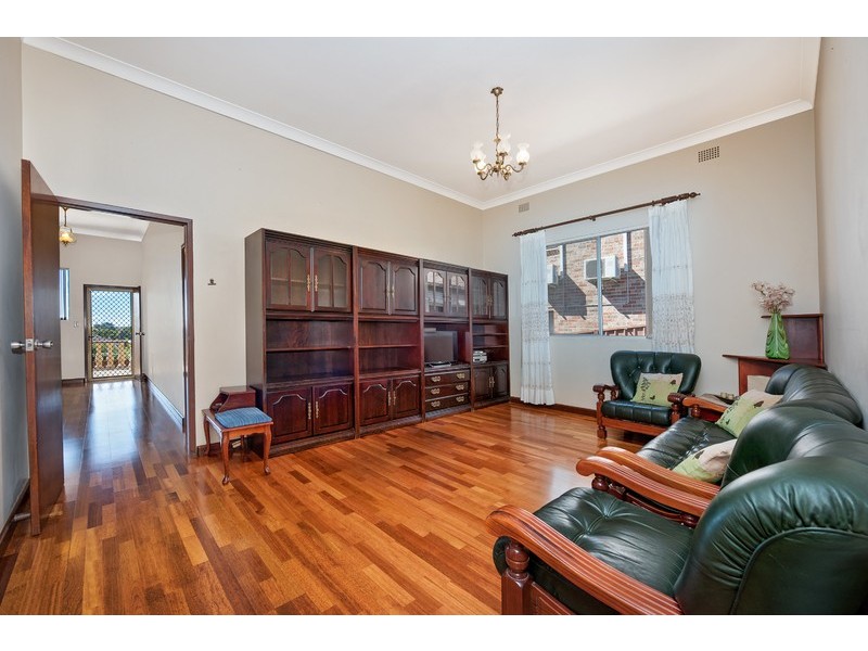 68 The Avenue, Hurstville NSW 2220