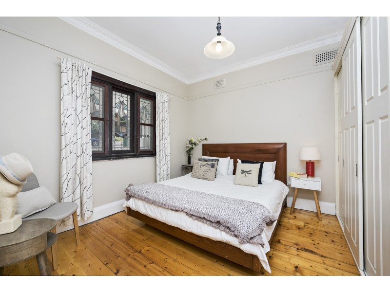 18 Bennett Avenue, Strathfield South NSW 2136