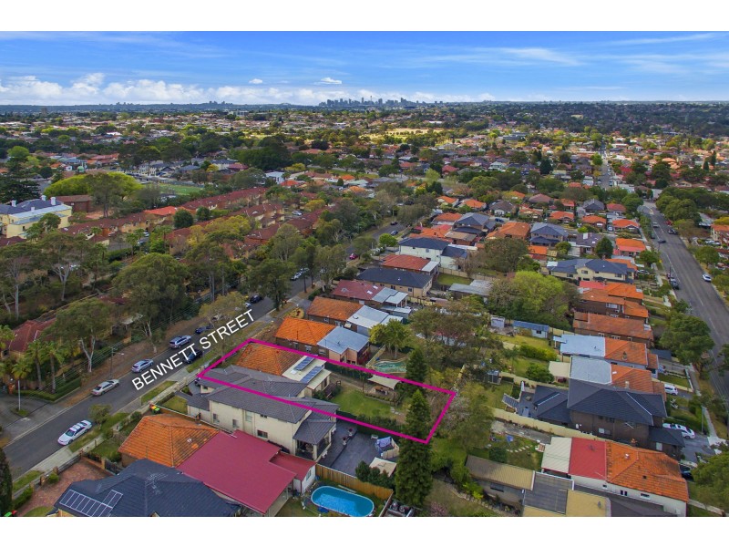 18 Bennett Avenue, Strathfield South NSW 2136