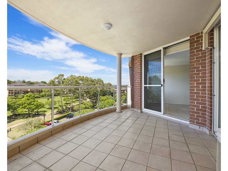 401/8 Wentworth Drive, Liberty Grove NSW 2138