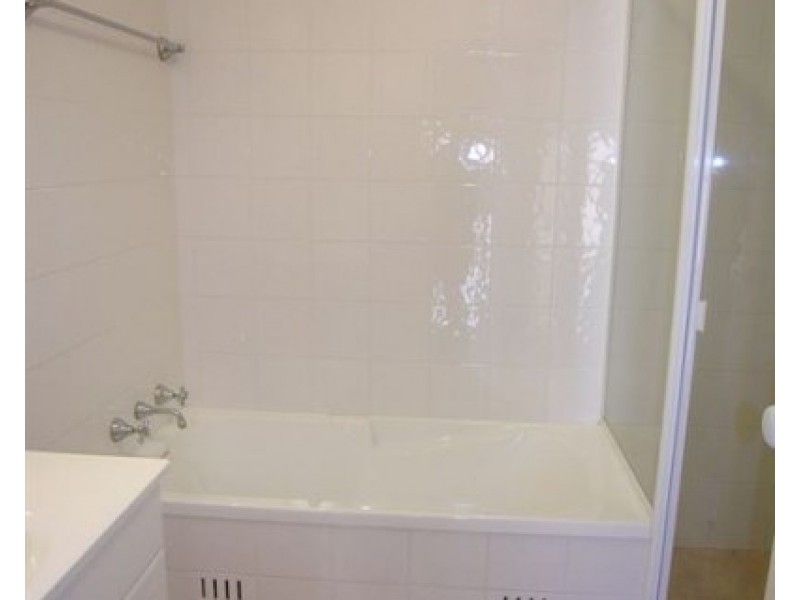 6/2 Barnstaple Lane, Five Dock NSW 2046