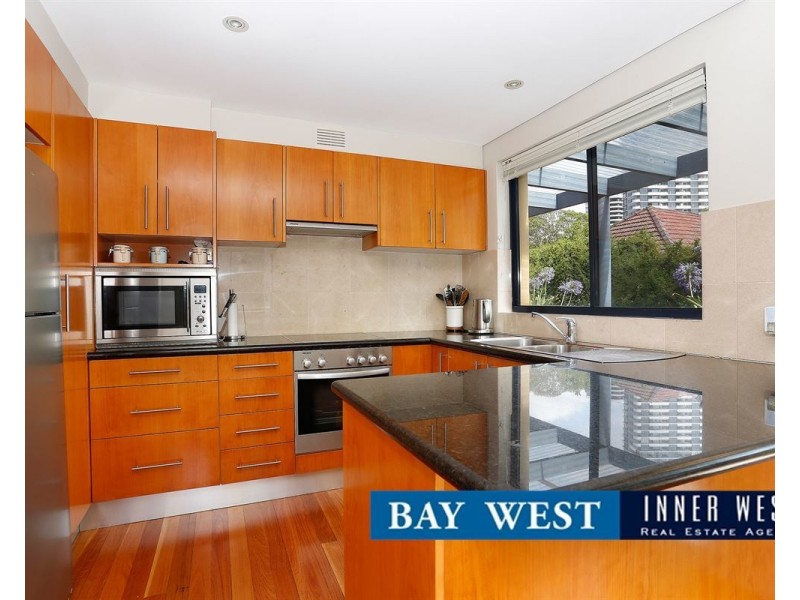 4/25 Blaxland Road, Rhodes NSW 2138