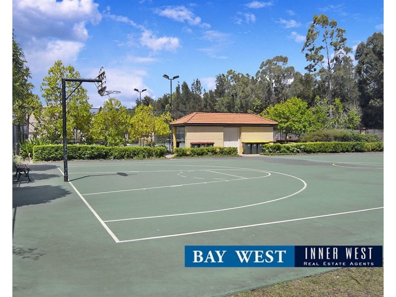 30/2 Wentworth Drive, Liberty Grove NSW 2138