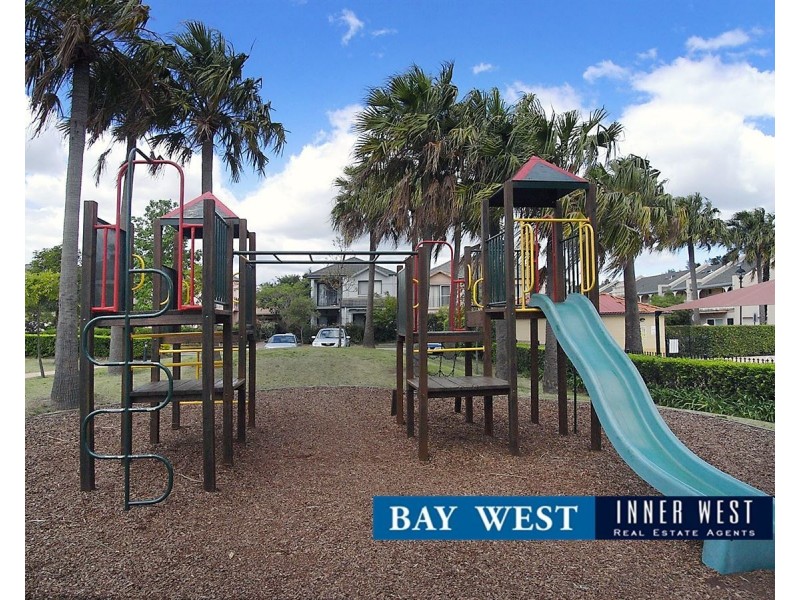 30/2 Wentworth Drive, Liberty Grove NSW 2138