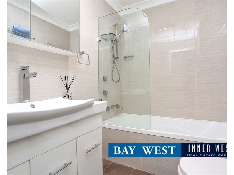 15 Hewin Close, Liberty Grove NSW 2138