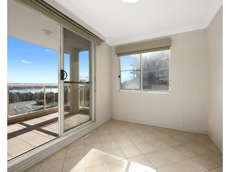 Level 7/706/8 Wentworth Drive, Liberty Grove NSW 2138