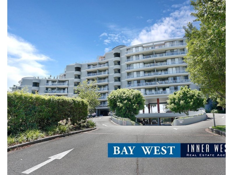 39/27 Bennelong Parkway, Wentworth Point NSW 2127