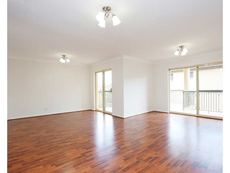 3/1 Bradley Place, Liberty Grove NSW 2138