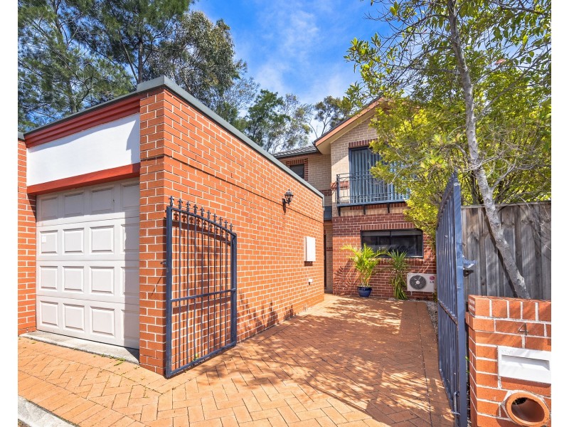4 Conner Close, Liberty Grove NSW 2138