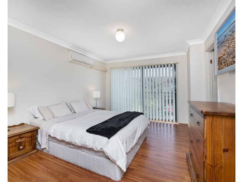 4 Conner Close, Liberty Grove NSW 2138