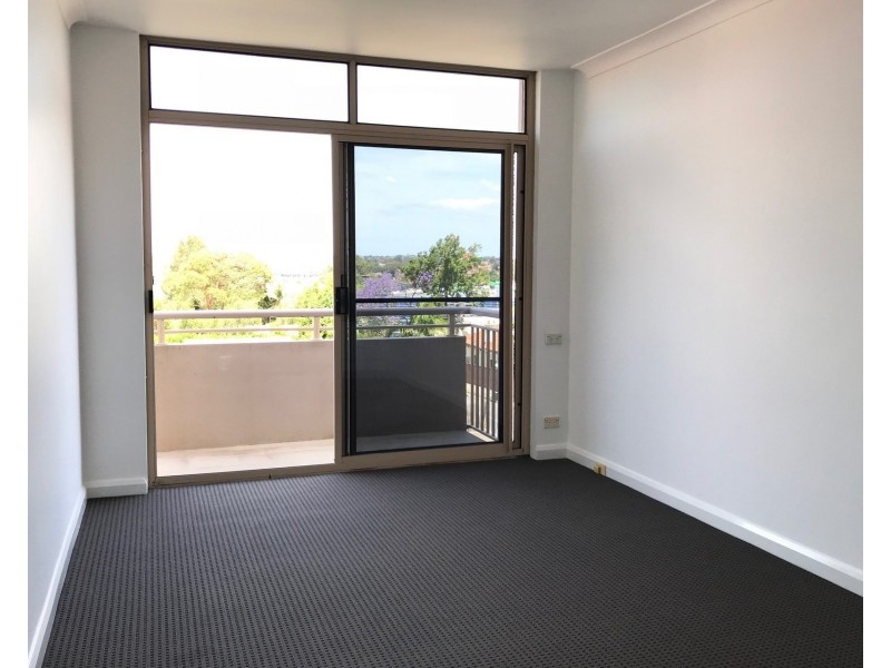 Level 2/22/275 Lyons Road, Russell Lea NSW 2046
