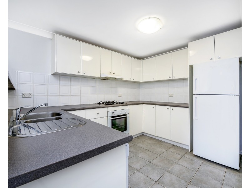 20/2 Bradley Place, Liberty Grove NSW 2138