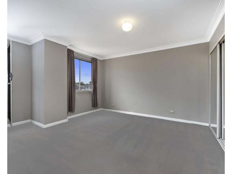 402/6 Wentworth Drive, Liberty Grove NSW 2138