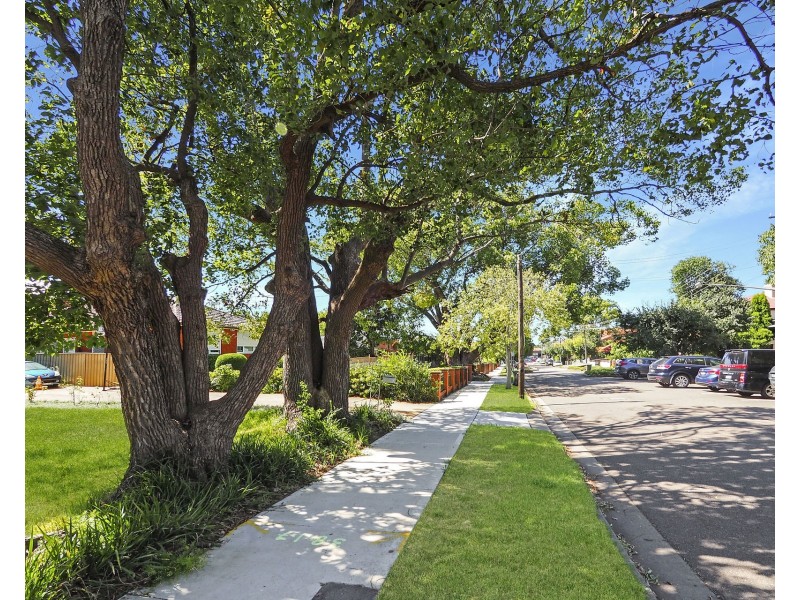 2/23 Philip Street, Strathfield NSW 2135