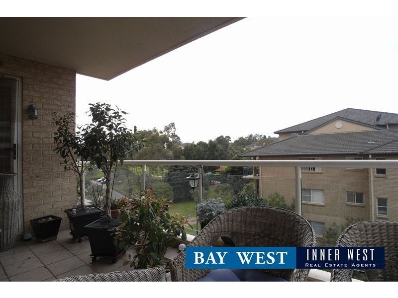 302/4 Wentworth Avenue, Liberty Grove NSW 2138