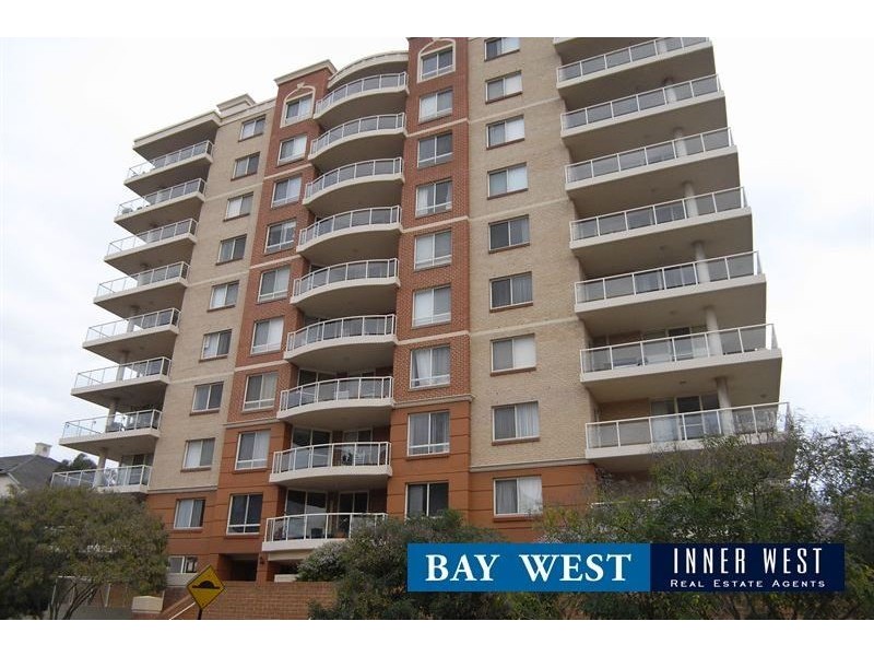 302/4 Wentworth Avenue, Liberty Grove NSW 2138