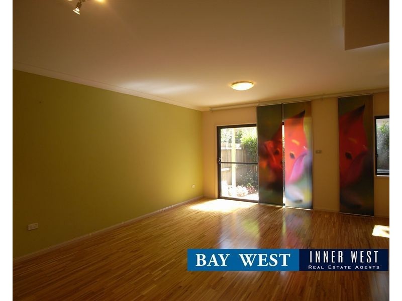 5 Newton Close, Liberty Grove NSW 2138