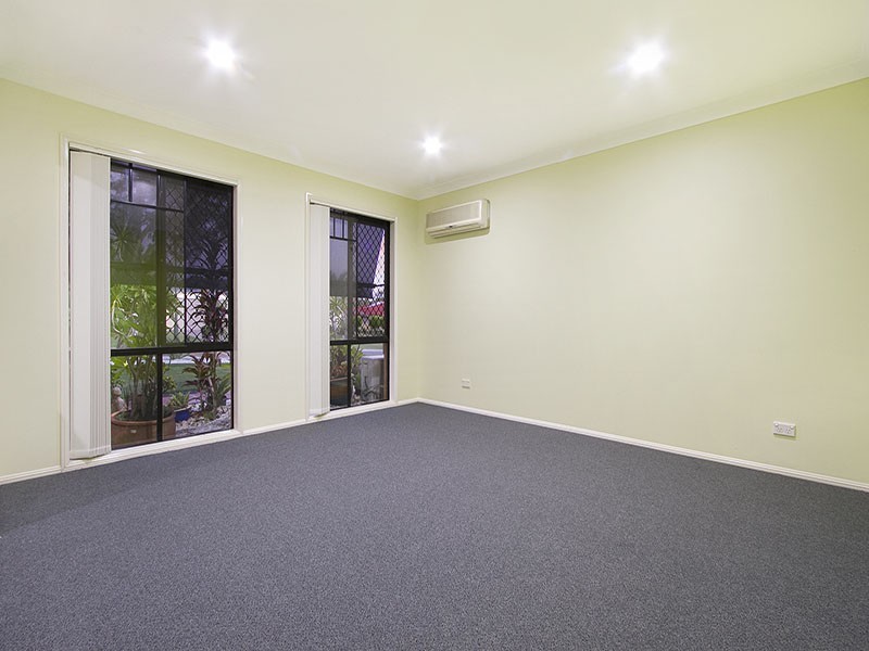 41 Daintree Drive, Parkinson QLD 4115
