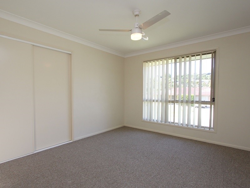 5 Waterline Crescent, Waterford QLD 4133