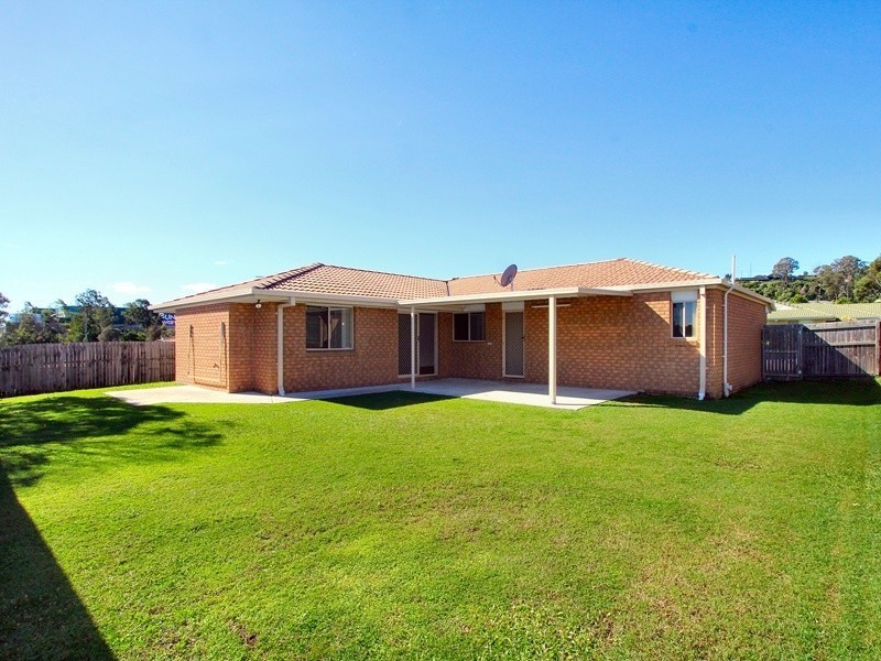 5 Waterline Crescent, Waterford QLD 4133