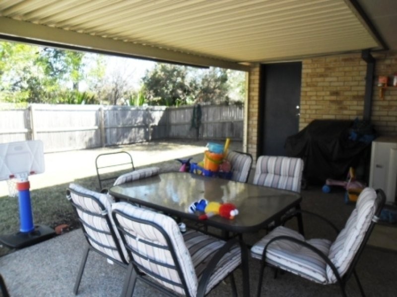 20 Swanbrook Place, Parkinson QLD 4115